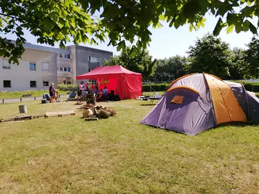 Le personnel soignant de la clinique de Flandre est en grève depuis...