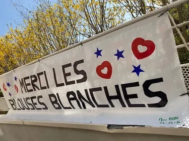 Les enfants peuvent de nouveau venir voir leur maman à la Maternité