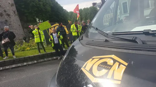 Les salariés de NCN mobilisés pour sauver les 300 emplois de...