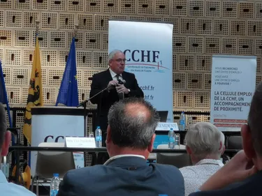 Plus d'élus à la CCHF, mais un même président