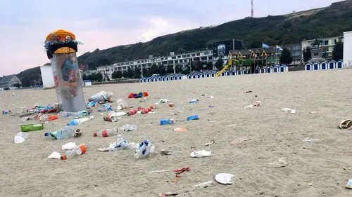 La ville renforce "le contrôle et la verbalisation" pour une plage...