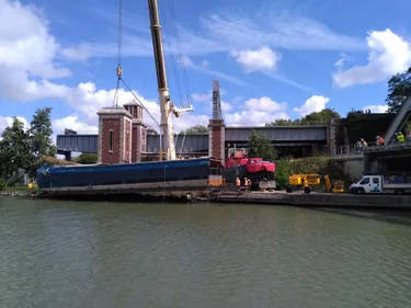 L’ascenseur à bateaux des Fontinettes a accueilli sa nouvelle péniche