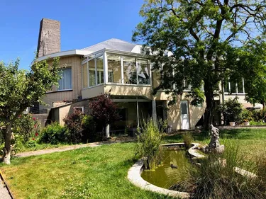 La maison des retraités heureux se trouve à Bray-Dunes