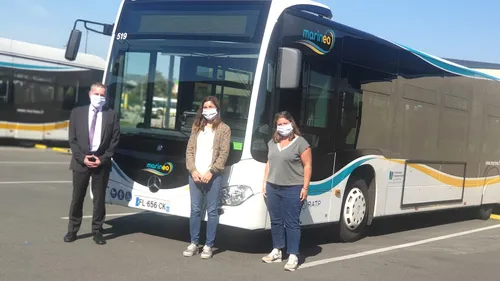 Les bus Marinéo se remplissent à nouveau, le port du masque bien...