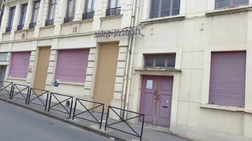 Le collège St Jo de Navarin fermé, le casse-tête des parents d'élèves