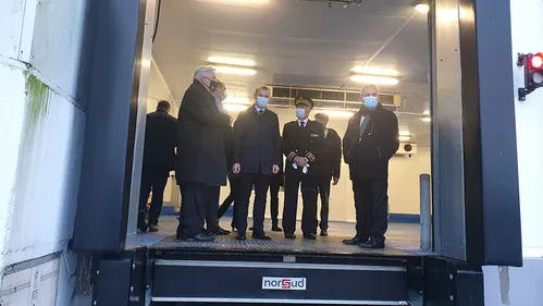 Brexit : Cuvillier et Bertrand réclament la venue du 1er ministre,...