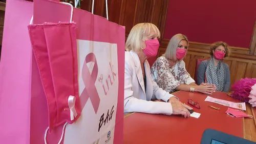Une marche rose pour sensibiliser au dépistage du cancer du sein ce...