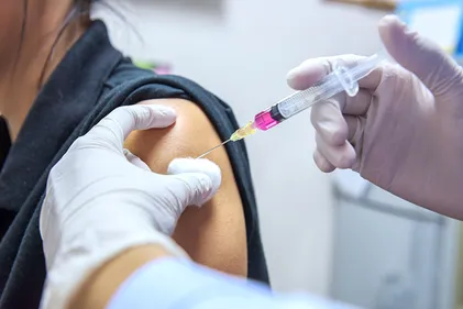 Vers un début de la campagne de vaccination avant la fin de l'année ?