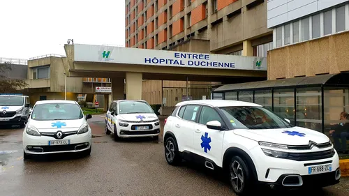 Covid: une "baisse des admissions" à l'hôpital, mais 13 nouveaux morts