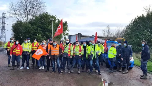 Mobilisation contre le projet Hercule au poste électrique de Holque