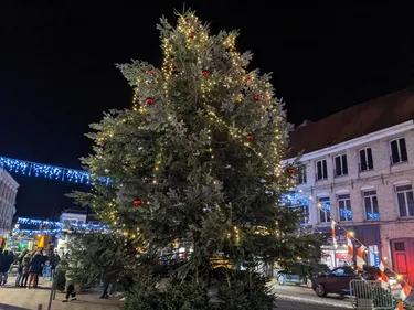 Descente du père Noël, grande roue, dégustation de produits de...