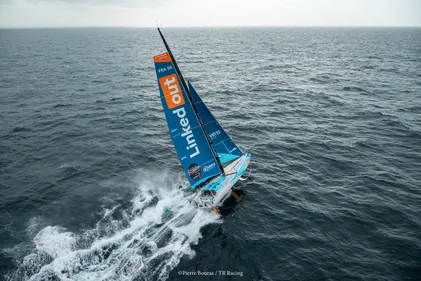 Grosse frayeur pour Thomas Ruyant, toujours deuxième du Vendée Globe