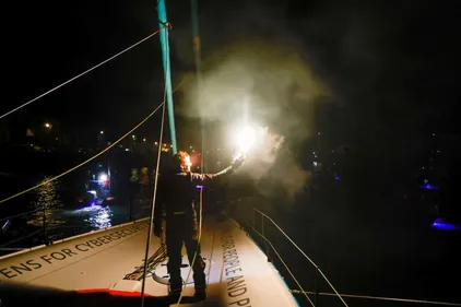 Le Jules Verne de Dunkerque, Thomas Ruyant boucle le tour du Monde...
