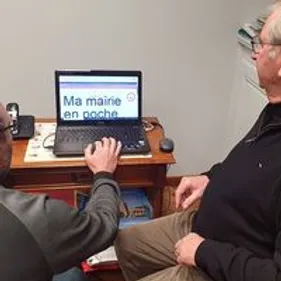 Application pour smartphone, nouveau site : pas de fake news à Warhem