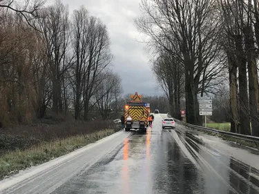 Cinq voitures accidentées ce jeudi matin sur la RN225