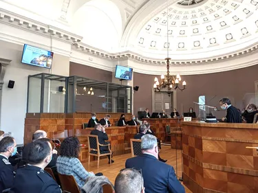 Entre la grève des avocats et la crise sanitaire, une année...