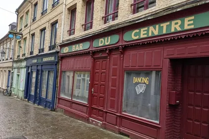 La rue des Epéers métamorphosée pour le tournage d'un film