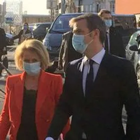 Olivier Véran en visite à la salle Damrémont