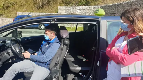 Paralysé du bras droit, il va reprendre la conduite grâce à l'hôpital