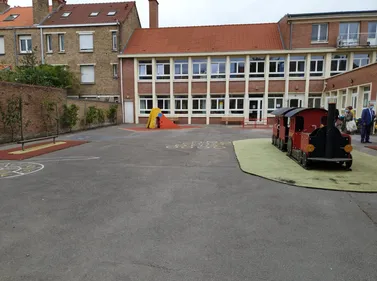 Davantage d'ouvertures que de fermetures de classes à la rentrée de...