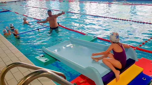 La ville teste les classes bleues pour des grandes sections de...