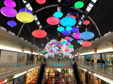 Pass sanitaire, seuls les les centres commerciaux de plus de...