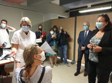 Frédérique Vidal à l'ULCO pour promouvoir la vaccination des étudiants