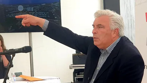 "Boulogne n'est pas Chicago": Frédéric Cuvillier réagit après la...