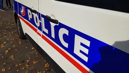 Deux policiers aux urgences après un contrôle qui tourne mal