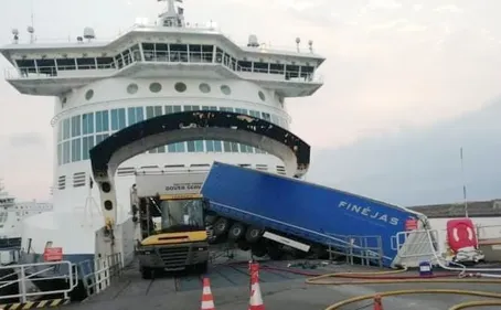 Le chauffeur routier accidenté n'a pas survécu