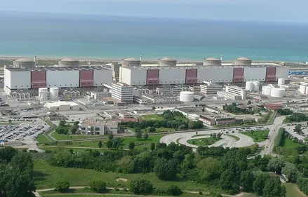 Les accès de la centrale nucléaire de Gravelines sont bloqués,...