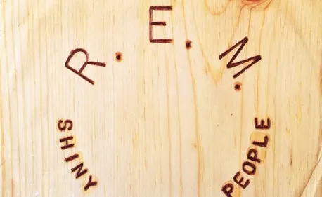 Un Tube, Une Histoire #475