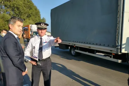 Immigration : Gérald Darmanin appelle les britanniques à tenir leur...