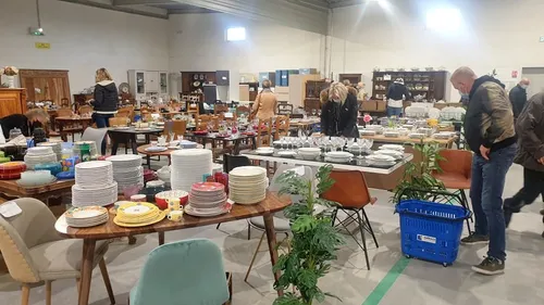 Adeptes de la récup' ou chasseurs de bons prix, les premiers...