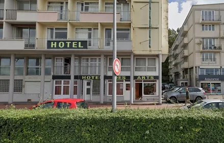 Co-gérant de l'Hôtel des Arts retrouvé mort, la garde à vue levée