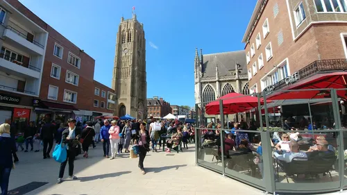 Prolongement de la piétonisation du centre-ville, un débat avec les...