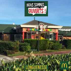 Au lendemain de l'incendie, le Mc Donald's a retrouvé ses clients...