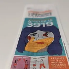 Des emballages de baguettes de pain pour sensibiliser aux violences...