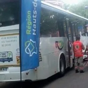 Les vaccinocars prolongés jusqu'à la fin de l'année