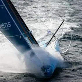 Thomas Ruyant de plus en plus proche de la victoire...