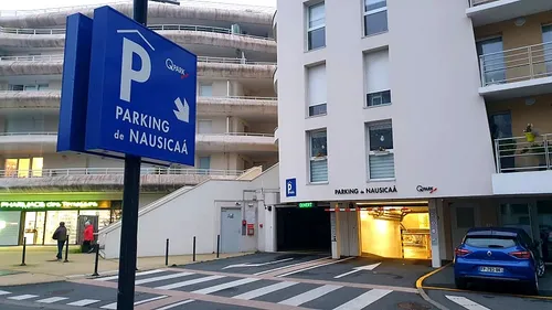 Parking de Nausicaà: la CAB sort près de 6 millions d'euros pour...