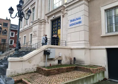 Quatre jeunes Saint-Polois placés en détention provisoire pour des...