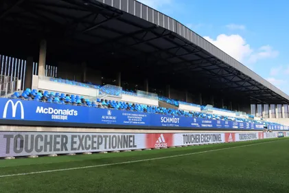 La deuxième tribune du stade Tribut devrait s'appeler "Tribune Alex...