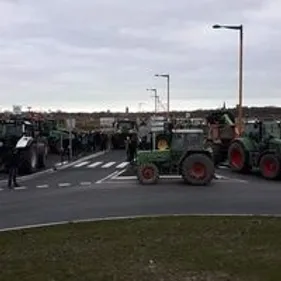Manifestation des agriculteurs au Faubourg de Cassel