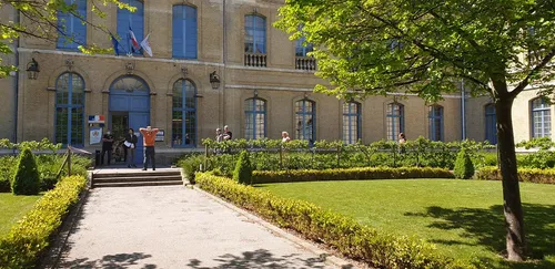 Présidentielle 2022, les 500 signatures, la chasse aux élus...