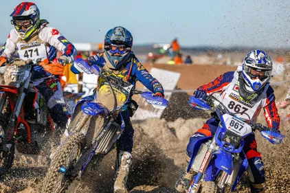 Les premières courses au Touquet, la belle victoire de l'USLD......