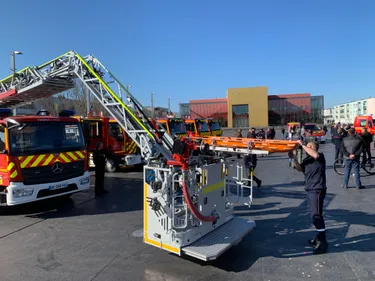 Des nouveaux véhicules pour les sapeurs-pompiers de Dunkerque et...