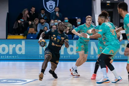 Basket (avec le match du carnaval du BCM!!!), foot, hand... Les...