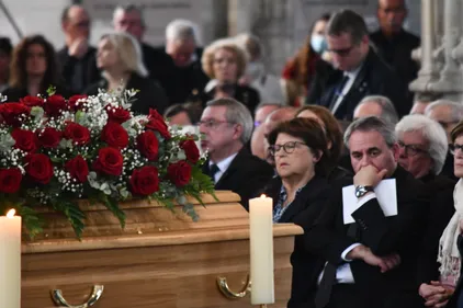 Plus d’un millier de personnes pour un dernier aurevoir à Michel...