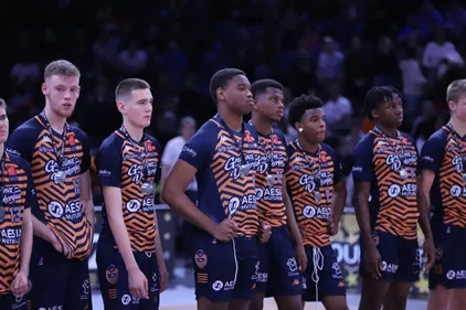 Le titre pour le HBH71, les jeunes du BCM qui chutent en finale......